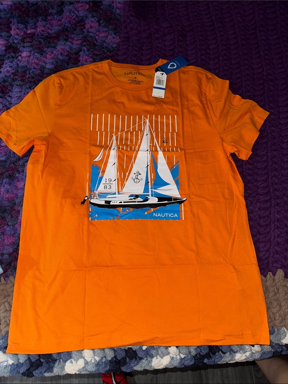 Mens xl tshirt